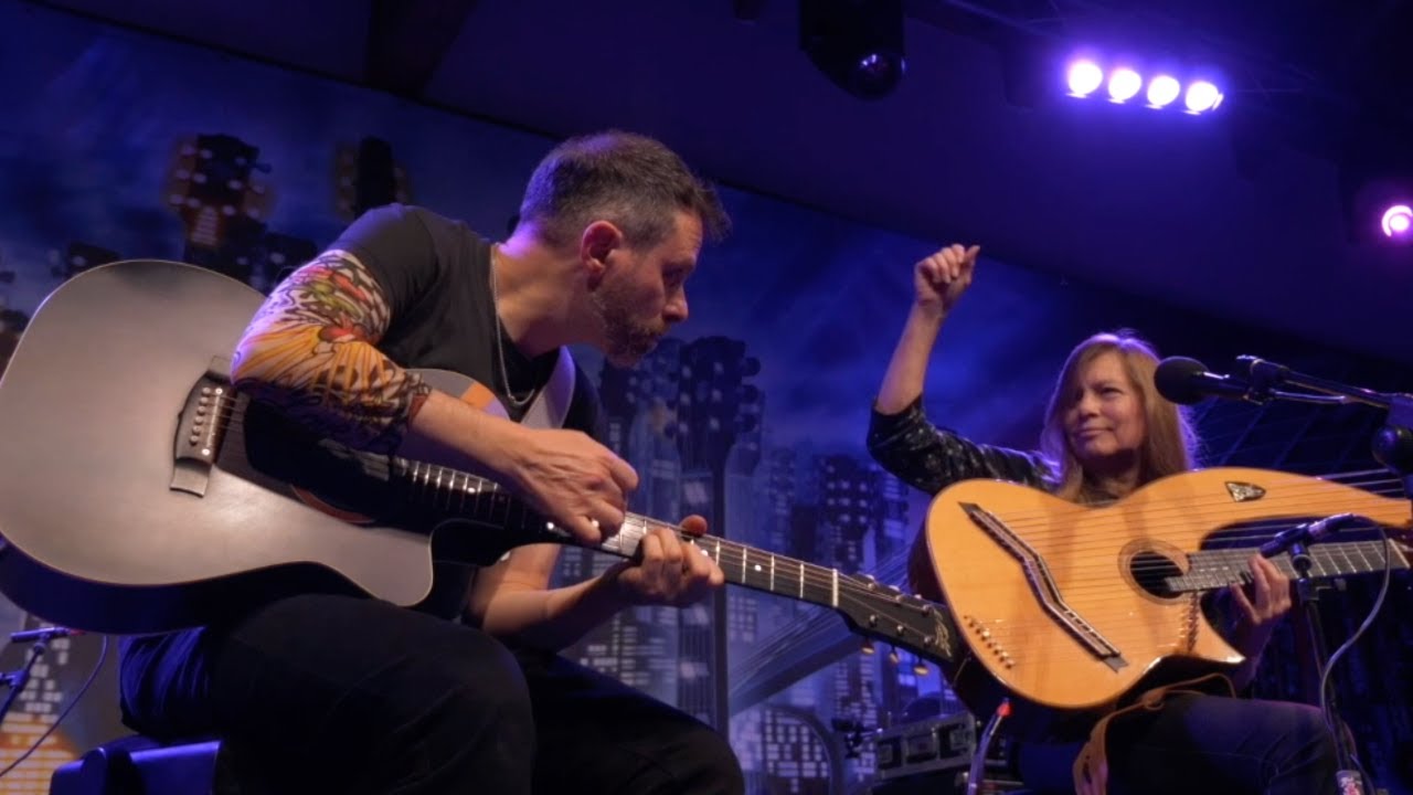 Monday Live- duets in Italy with Alberto Lombardi