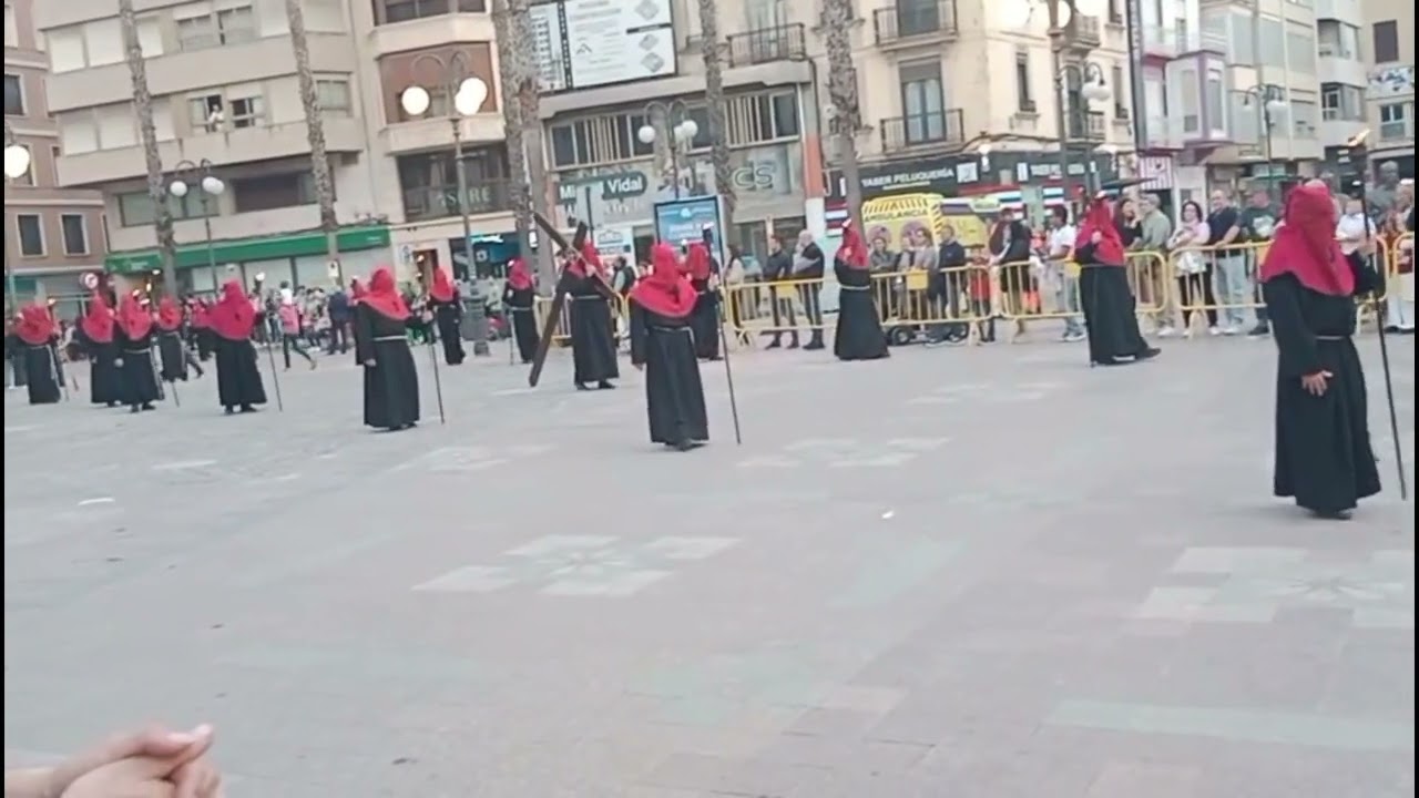 Santo Sepulcro Alzira en la Procesión Diocesana 2025