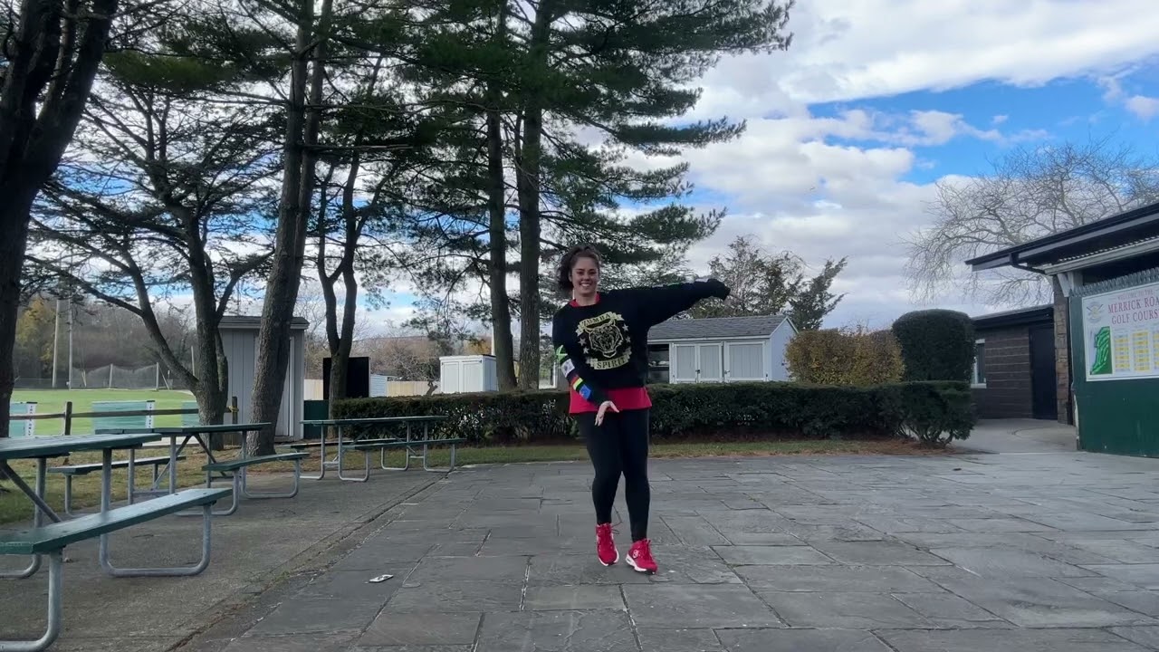 Zumba Gold®️- Warm Up #1 - “Oh, Pretty Woman” - Roy Orbison & Spankox