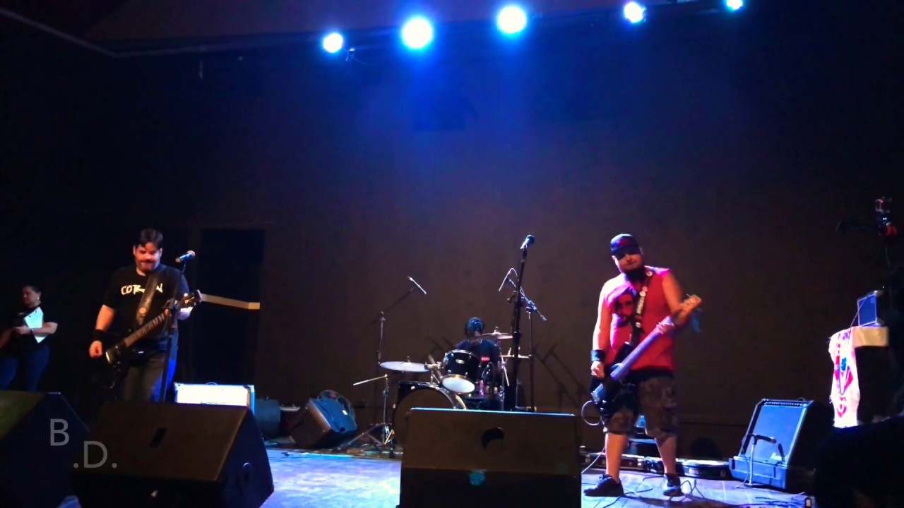 Thrunda - Poluição / Pornocore / Sensacionalismo Verdade - Live at Rock Cordel no CCBNB 28.01.2020