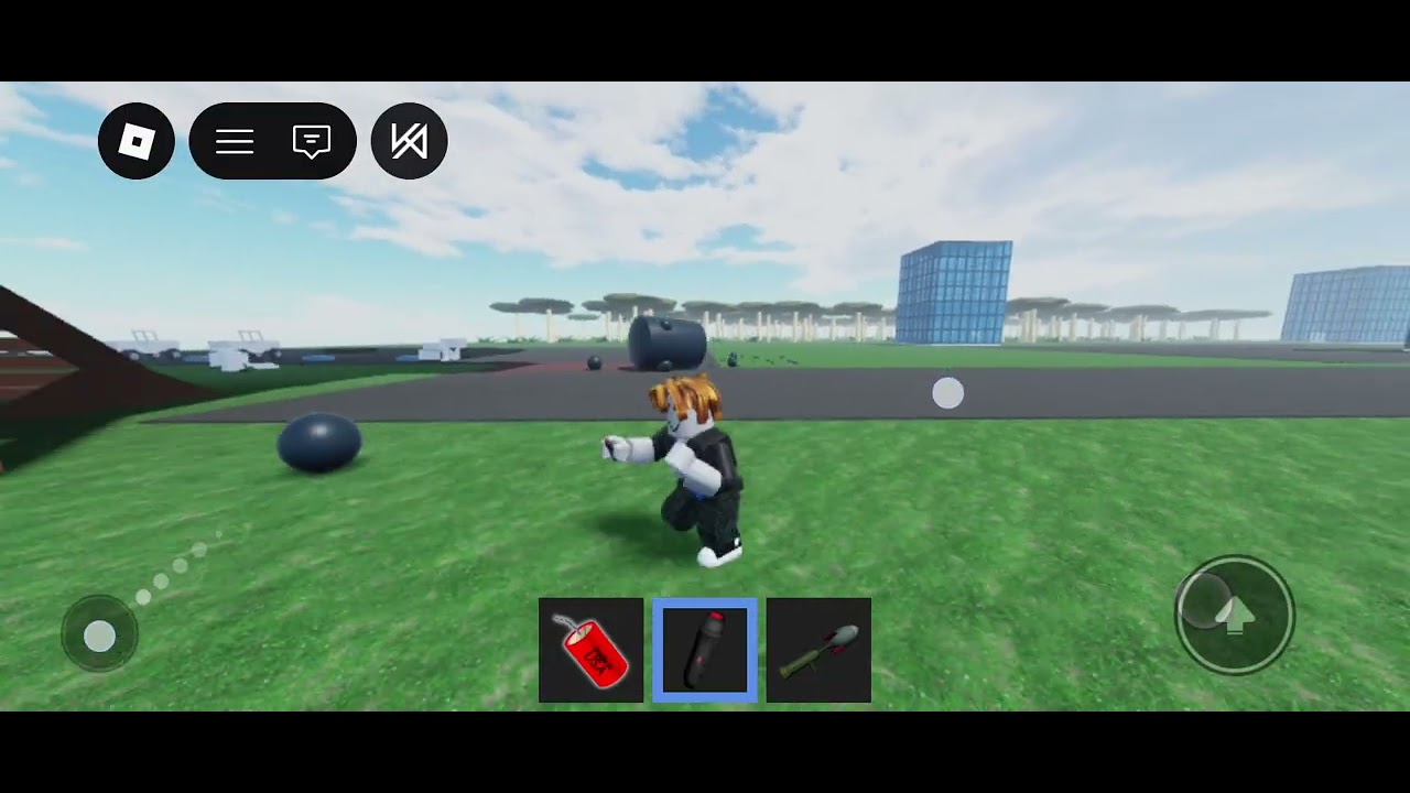 Zab jugando roblox. En supervivencia de prototipos omnidroids parte 3 con un detonador. 