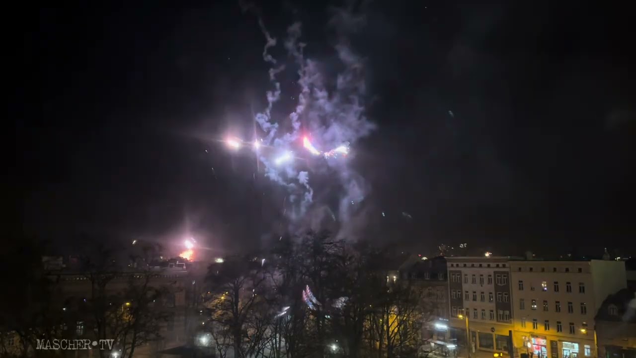 Neujahrs Feuerwerk in Halle an der Saale, 01.01.2025