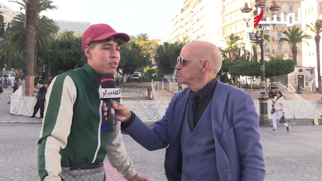 ناس عايشة وناس طايشة كول أو وكل ماتشريش عشر خبزات و تروح ترميهم في لابوبال