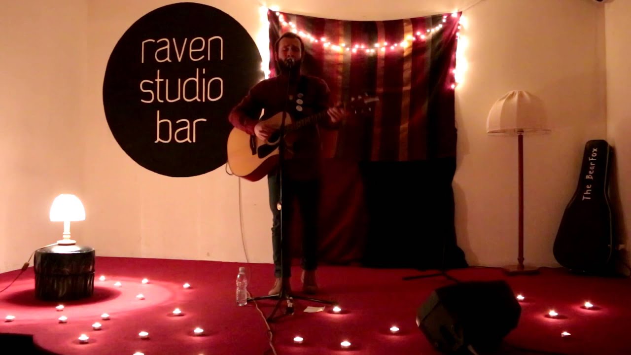 Mebo Nutsubidze at Raven Studio Bar 8