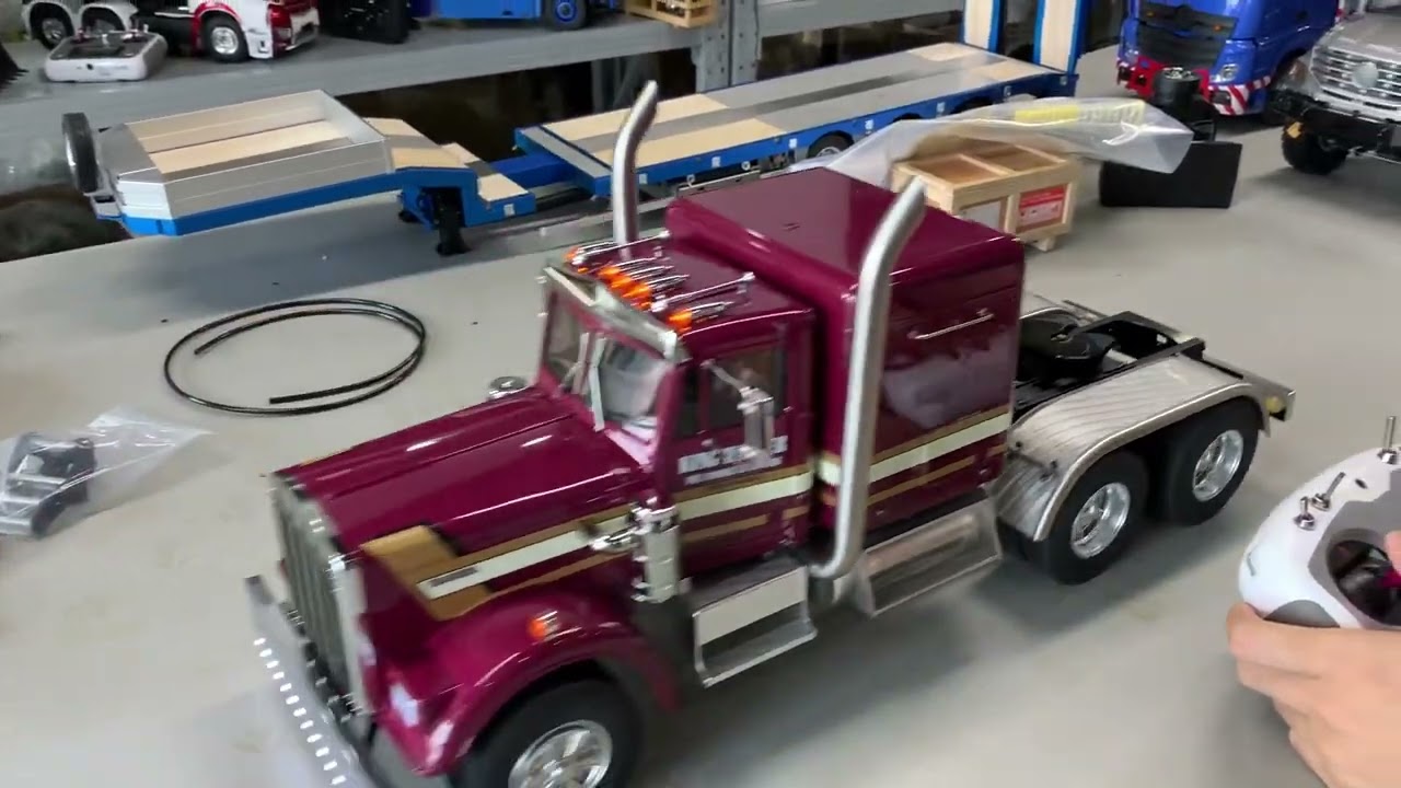 Tamiya 56301 king hauler tractor modified with lesu Z0040 6x6 metal chassis, differential lock!