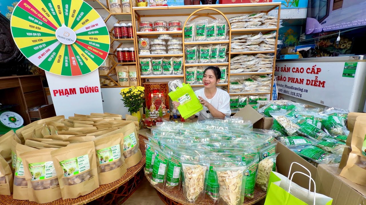 Bật M&iacute; Qu&agrave; Phạm Dũng Phan Diễm mang đến Buổi ra mắt phim Thế Hệ Kỳ T&iacute;ch của ĐD Ho&agrave;ng Nam