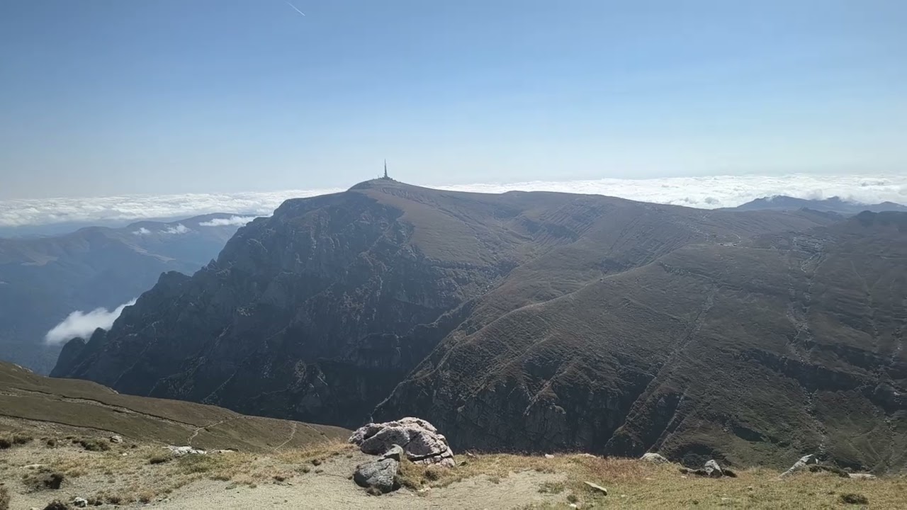 Cabana Omu, &icirc;ntr-o zi perfectă de toamnă