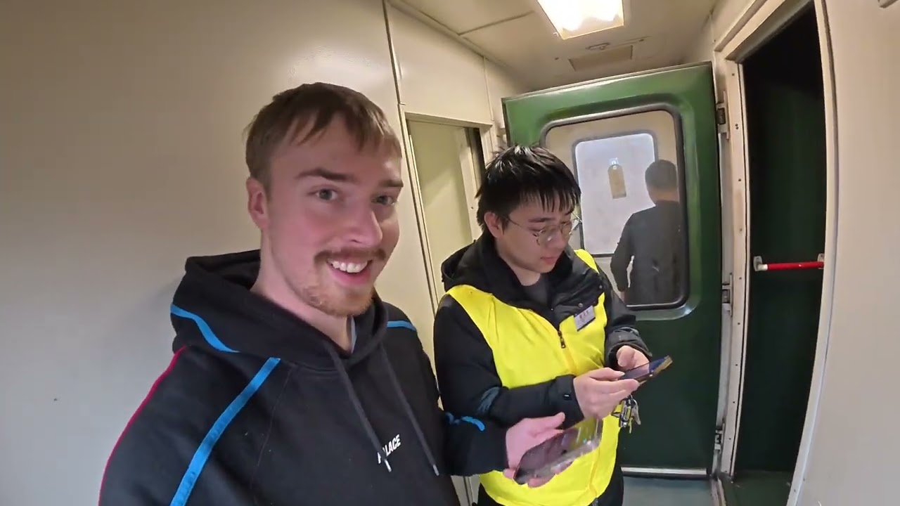 24HR Train in China 🇨🇳 Ep. 2