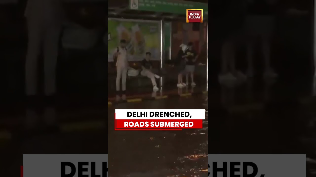 Monsoon Fury In Delhi As Heavy Rain Leaves Roads Waterlogged | Visuals from Munirka