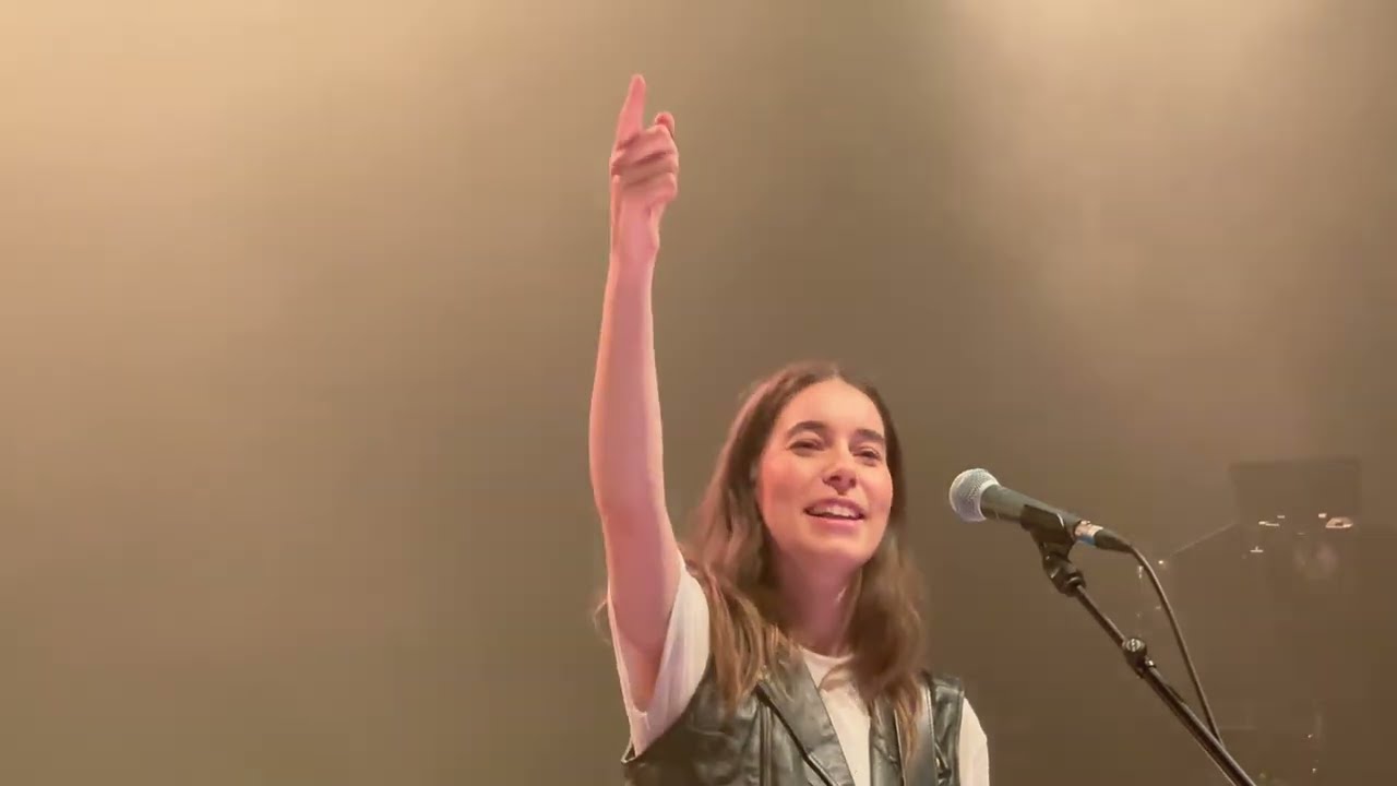 HAIM - Days Are Gone - LIVE - Days Are Gone 10 Years Anniversary - Shepherds Bush Empire, London UK