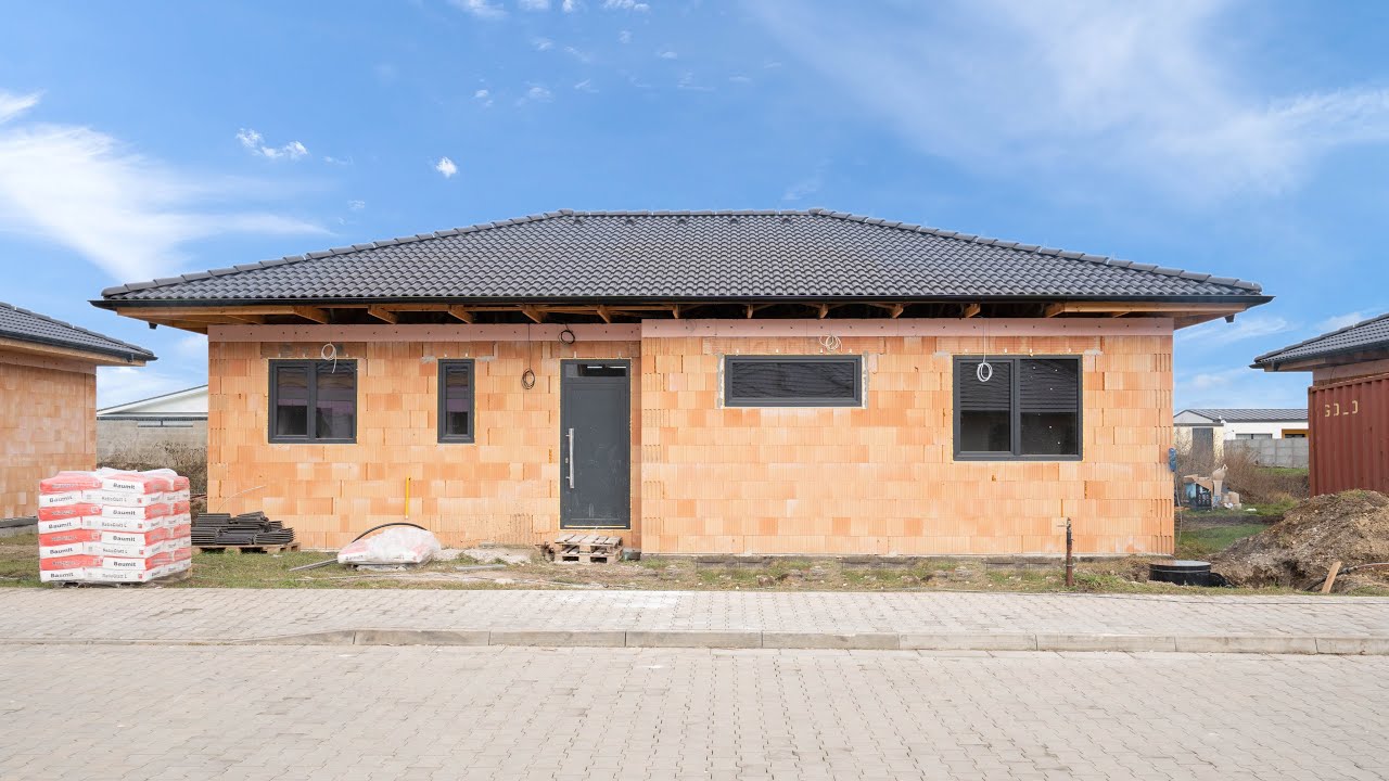 Casmar RK - P&aacute;nske Pozemky, Voderady
