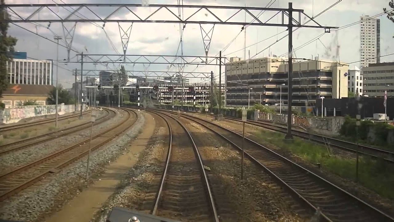 A train driver's view: Alkmaar - Maastricht, VIRM, 05-Aug-2014.