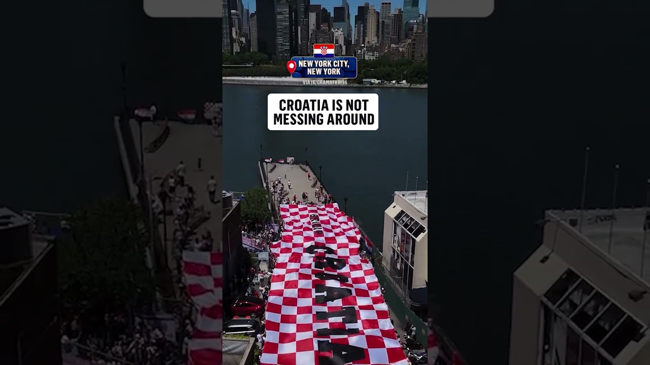 A big flag in the Big Apple for Croatia 🇭🇷