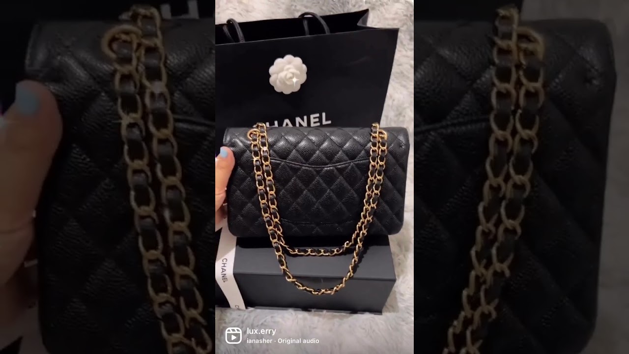 Chanel Flap Bag #Chanel #chanelflapbag