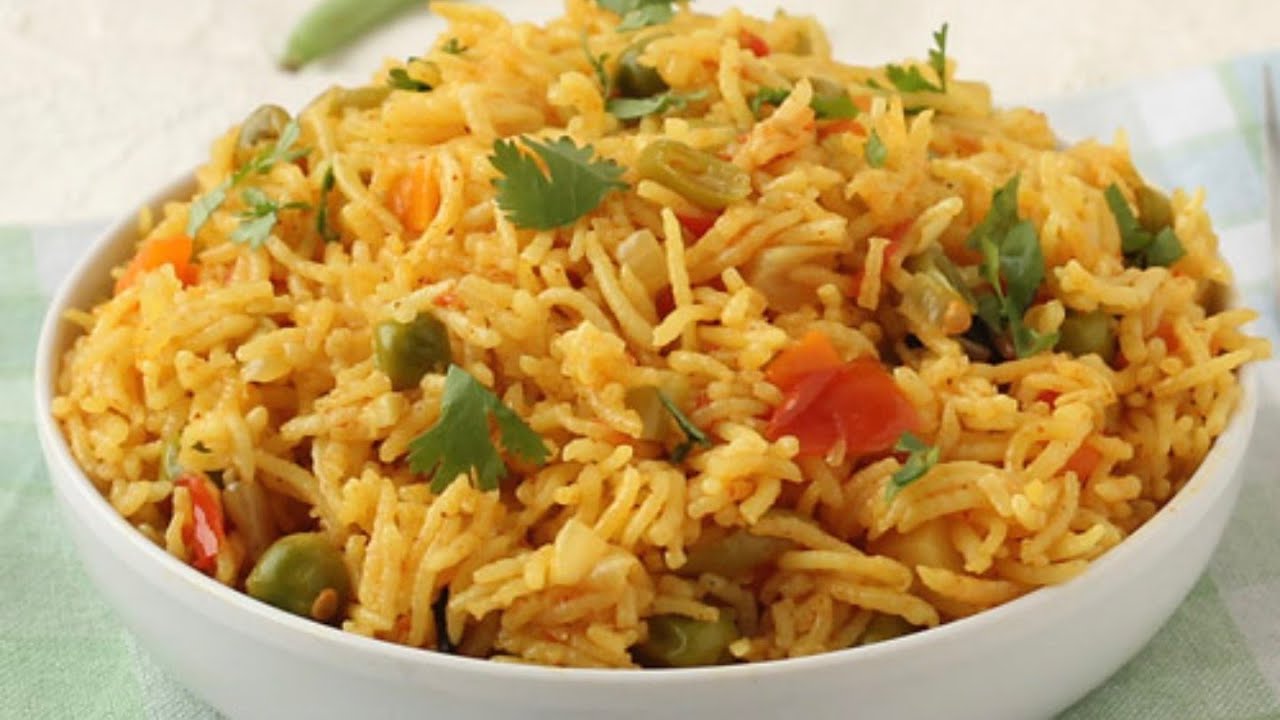 VEGETABLE RICE Recepie 🍚🥗healthy and tasty😋, Simple and Easy recipe Foryou Must try  @salluAshifa 