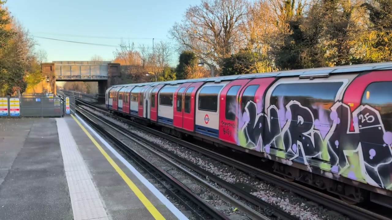 Central Line 1992TS 91127 at Barkingside