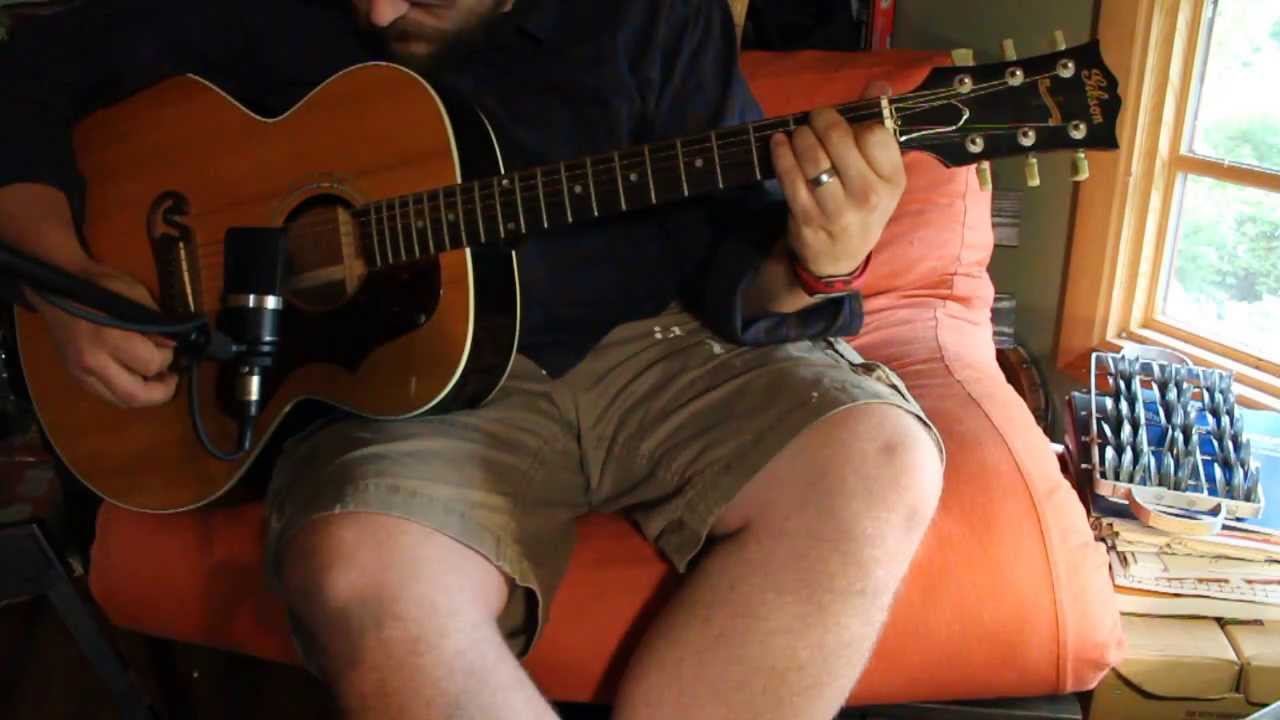 Gibson J100 xtra AT Acoustic Guitar Demo