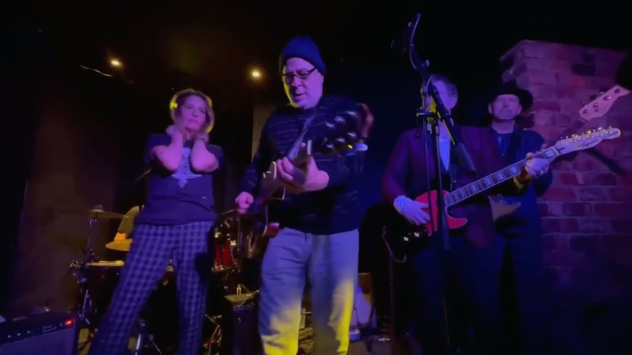 The Dream Syndicate Too Little Too Late (with Vicki Peterson & Matt Piucci), Glasgow 10 March 2023