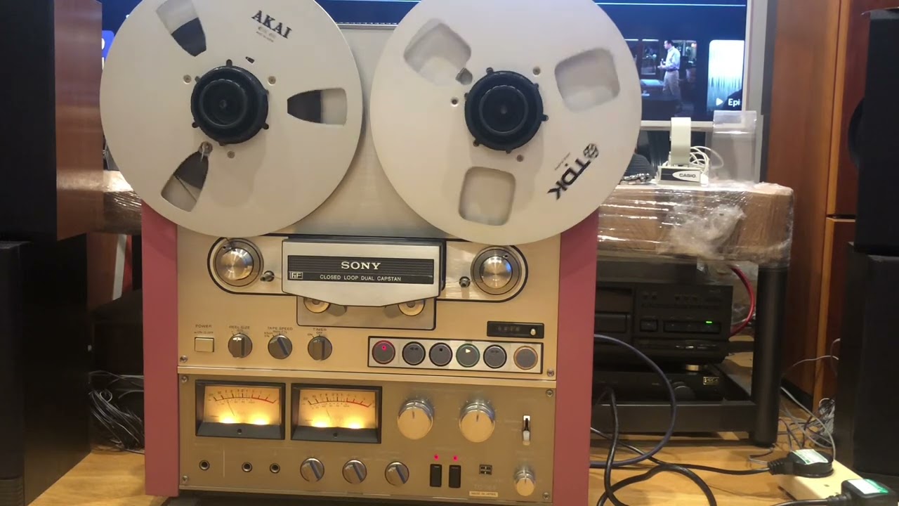 Vintage Sony TC-765 Reel to Reel player, Recording test on 10.5 spools. 