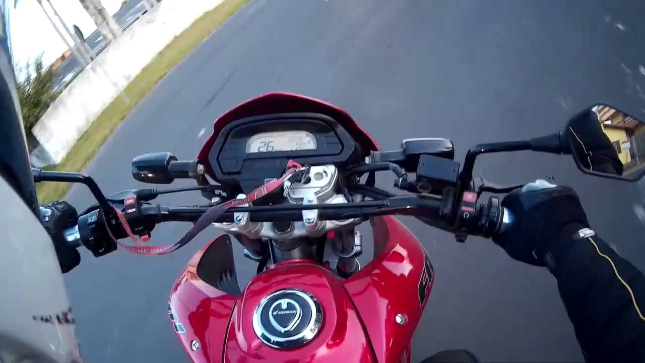 HONDA NX FALCON 400i UMA MOTO FORTE E CONFORT&Aacute;VEL .