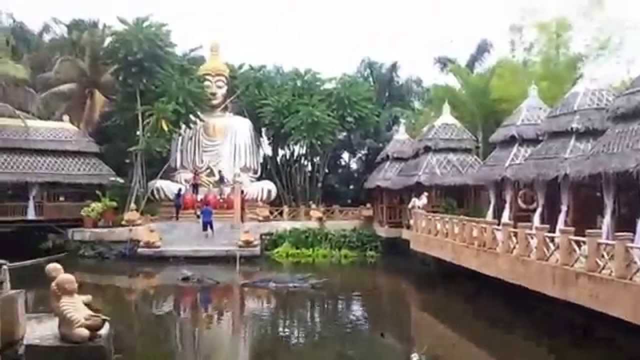 Adventures with Jelly -  Isdaan Floating Restaurant