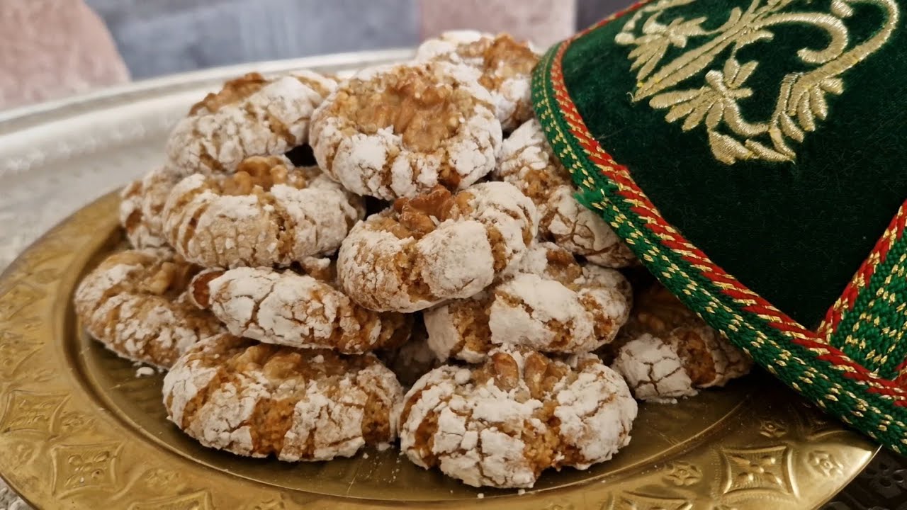 Ghriba aux cacahuètes moelleuse et fondante / غريبة معلكة بكاوكاو اللذيذ بطريقة جد سهلة