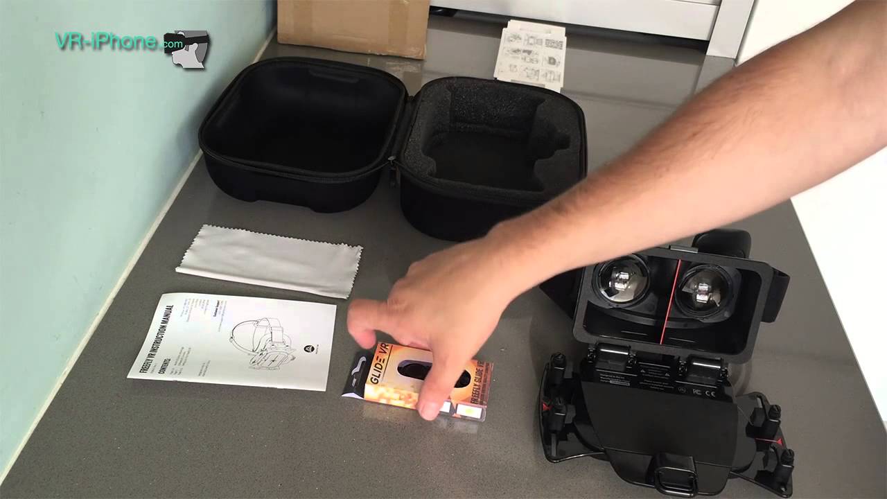 Unboxing Freefly VR Virtual Reality Headset