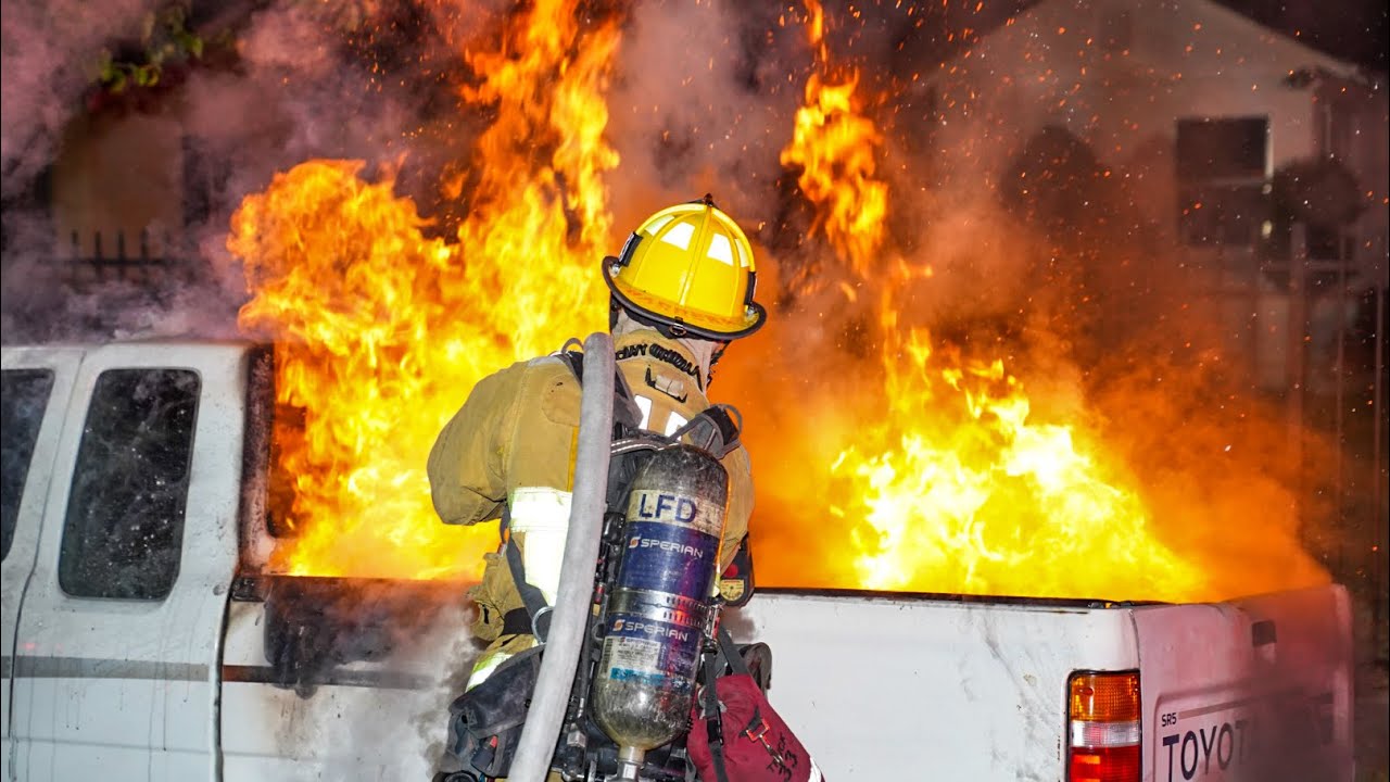 LAFD Light Force 33: Toyota Pickup Truck