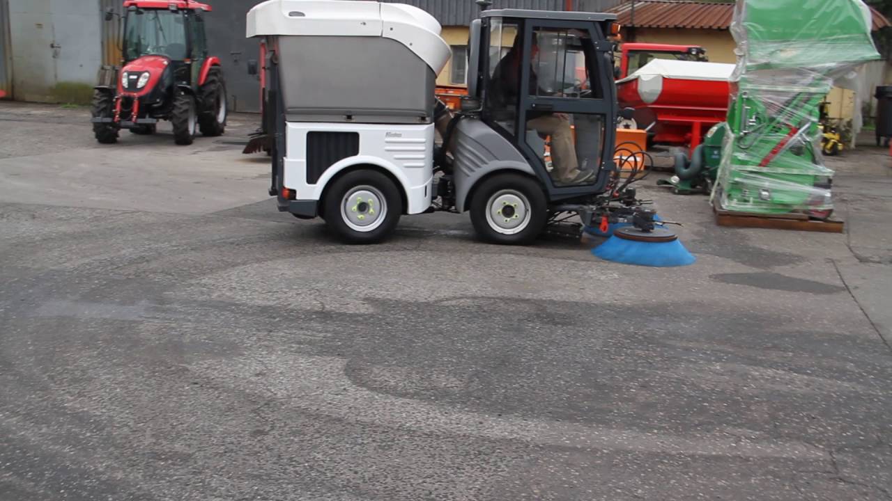 Ciągniki  i maszyny komunalne Ciągniki  i maszyny komunalne Zamiatarka Hako CITYMASTER 1200