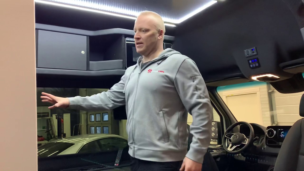Mercedes Benz Sprinter 319CDI A3 A välitilallinen matkailuauto