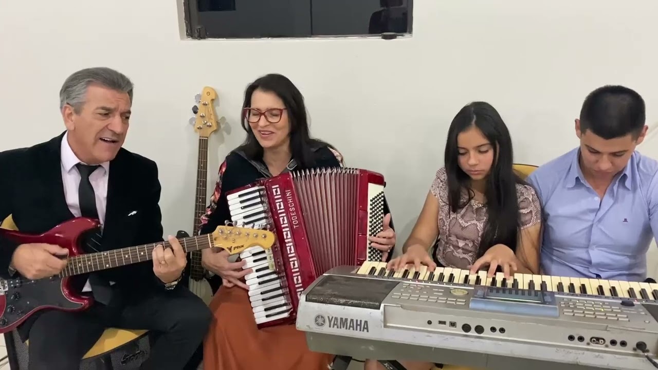 Valcir e Idone - (Hinos Antigos Paraguai)