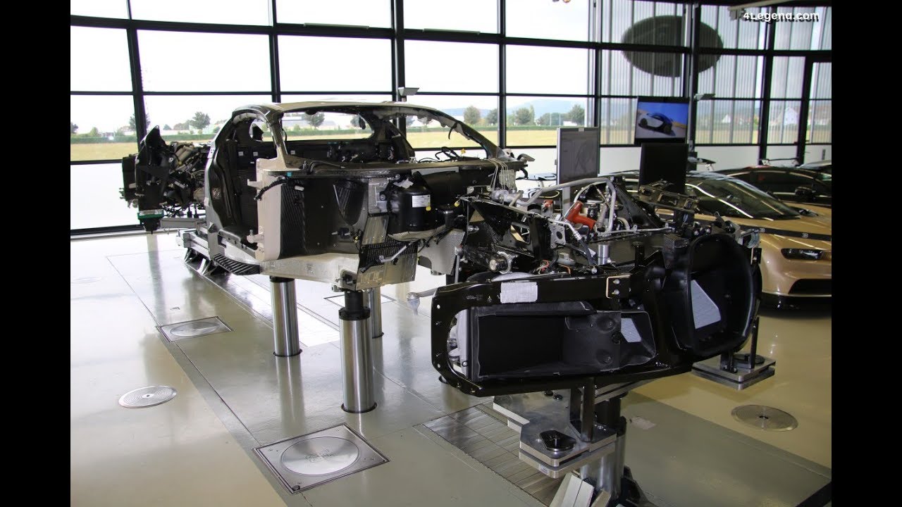 Visite exclusive de l'usine Bugatti à Molsheim - 4Legend.com