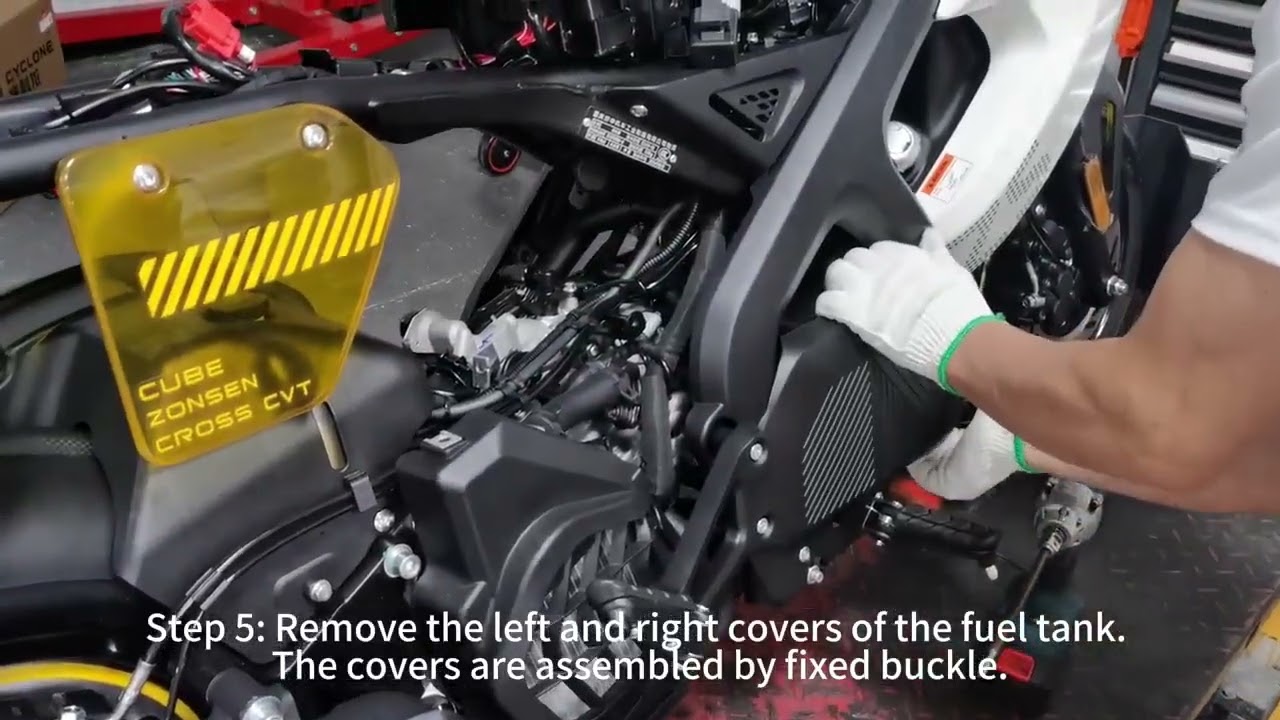 ZS150-85（Magic Cube）exterior parts disassembly and engine oil change steps