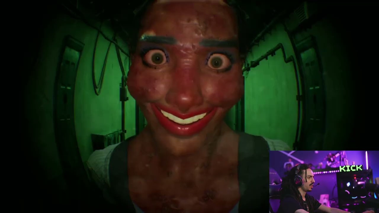 تربون تكملة لعبة الرعب Who's at the Door