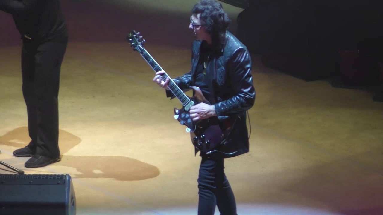 Black Sabbath LIVE 2016-07-02 Cracow, Tauron Arena, Poland - Iron Man (4K UHD)
