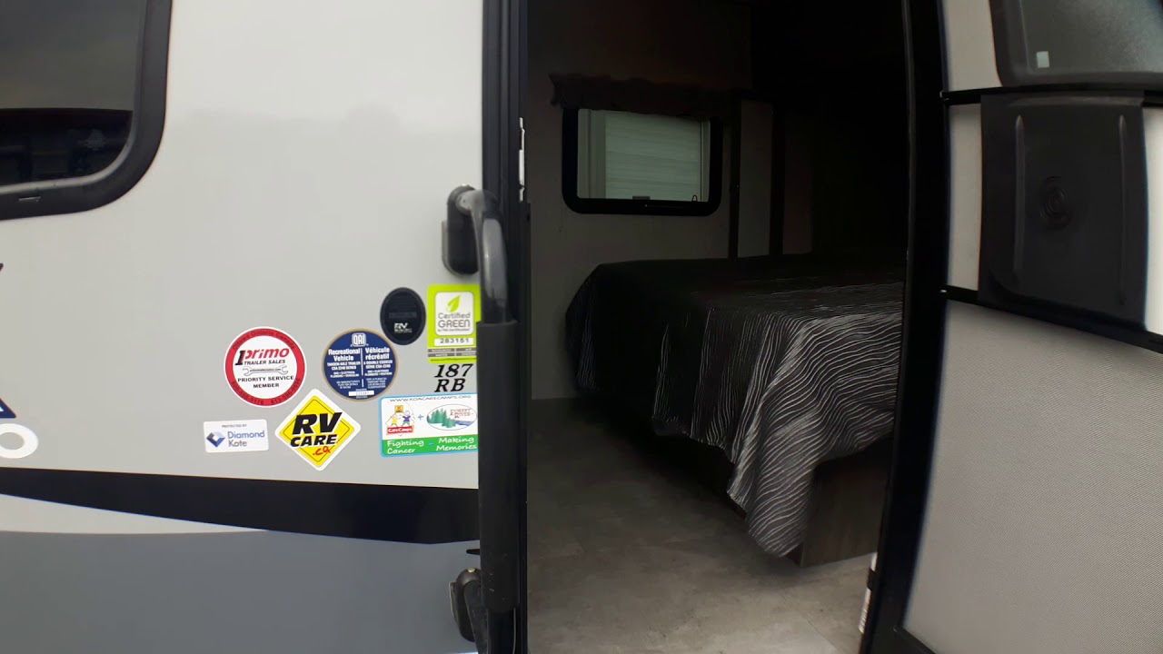 Apex Nano 187 Rb by Coachmen RV @  Primo Trailer Sales – Ottawa’s #1 RV Dealer – interior