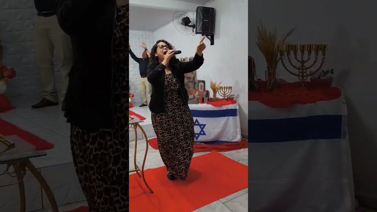 #sobrevivi #gospel #music  #louvorpentecostal #jesuscristo #deus&eacute;fiel #shortsgospel #louvor2025