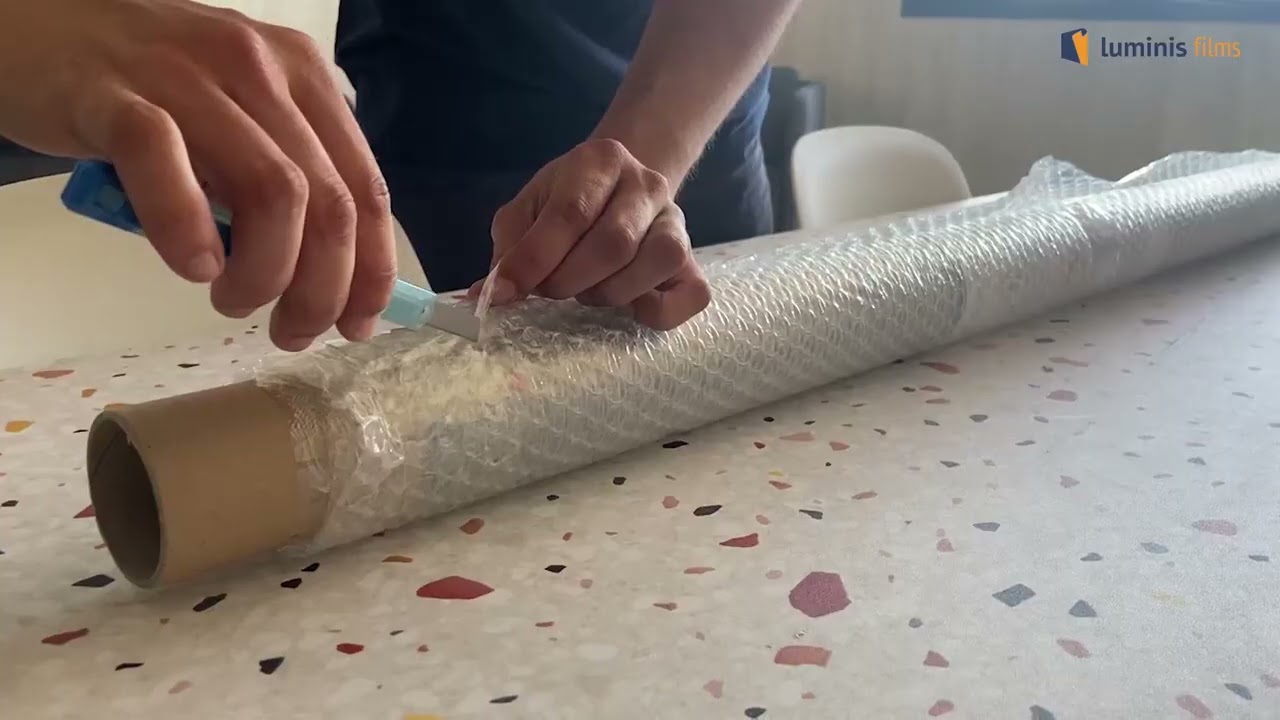 ¿Cómo aplico la lámina adhesiva para ventanas Luminis Films?