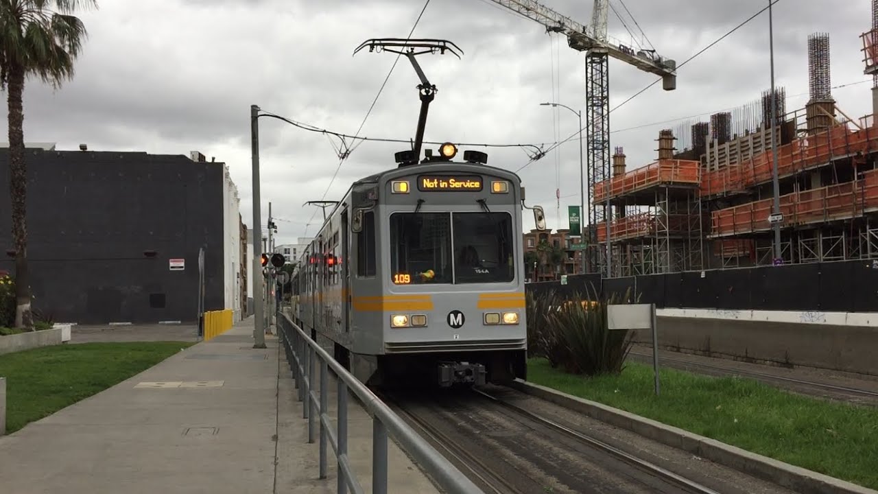 LA Metro Rail HD 60fps: Blue & Expo Line Trains @ Pico Station (3/11/16)