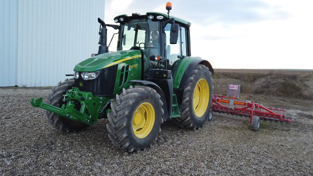 John Deere 6m