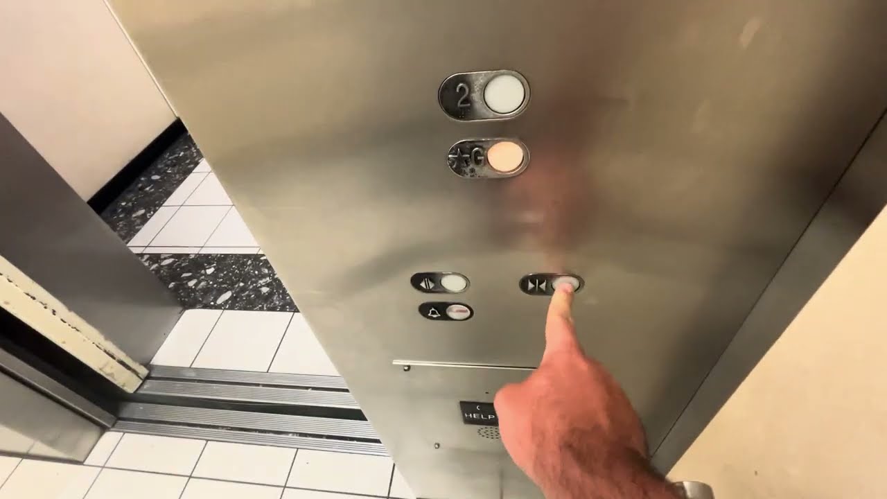 Schindler RT Hydraulic Elevator @ JCPenney, Willowbrook Mall, Houston TX