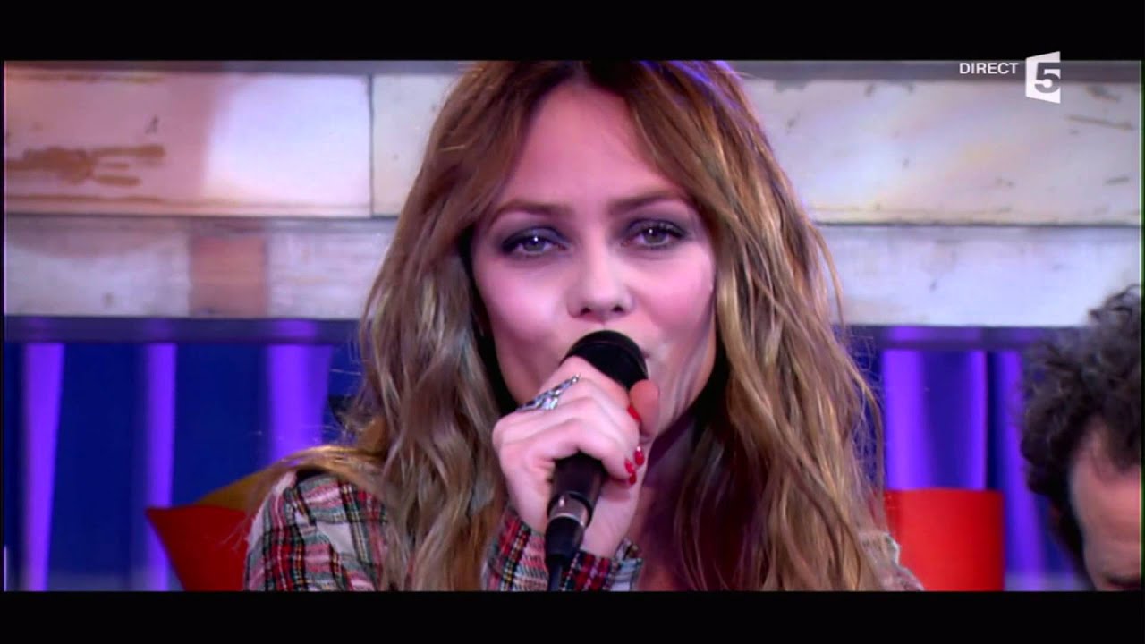 Vanessa Paradis - Station Quatre-Septembre - live C à vous 02/12/2013