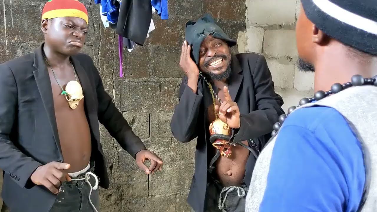 Un fumeur de mbanga loue la chambre chez le sorcier ezaboto - Ezaboto - EZABOTO 07