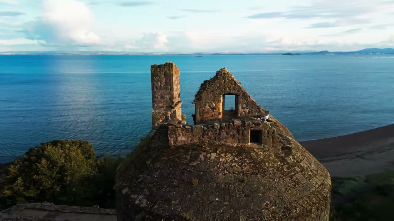Seafield Beach & Ravenscraig Castle, Kirkcaldy, Fife.