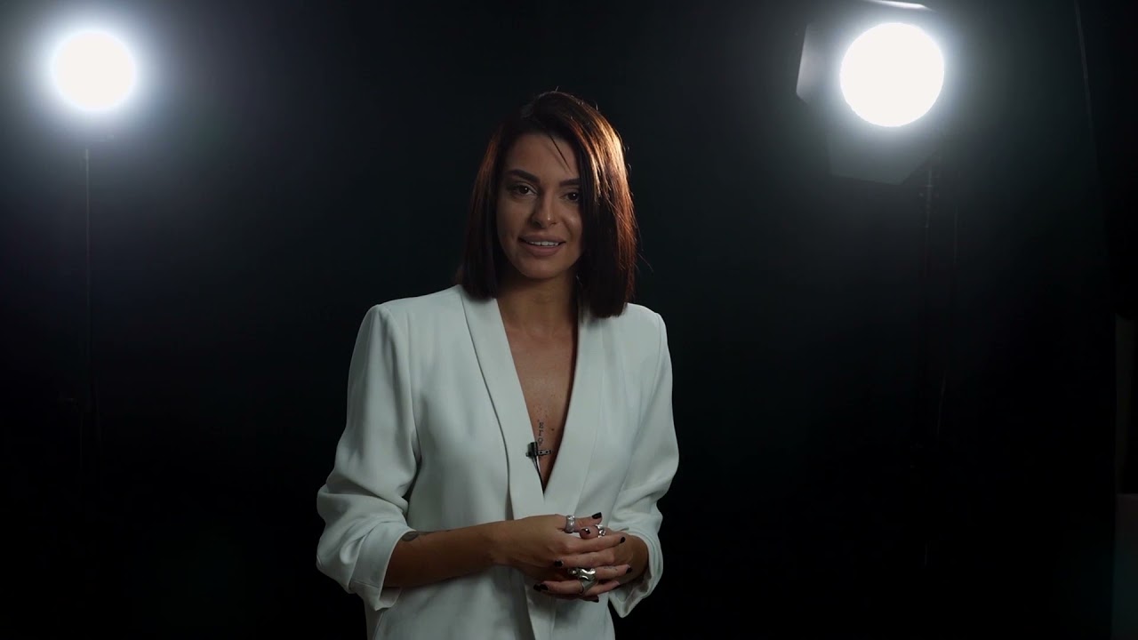 ΓΥΝΑΙΚΑ  | Sofiana Spinoula | TEDxMaviliSquareSalon