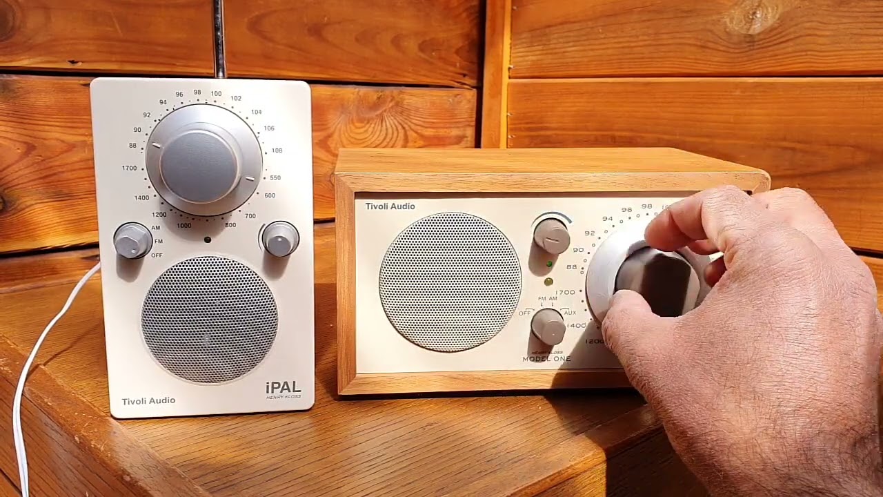 Tivoli iPal & Tivoli Henry Kloss Model One | Sound & Reception Quality Comparison