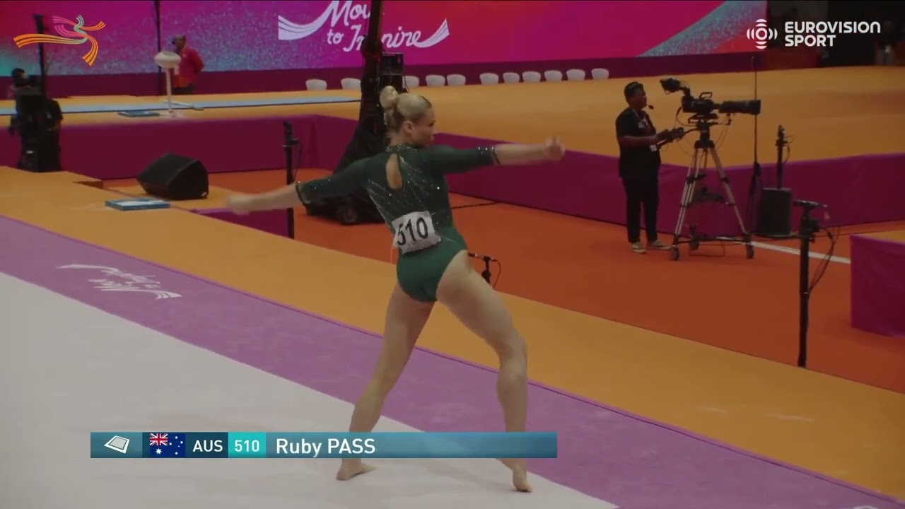 Ruby Pass. 2025 World Championships. Qualification. FX