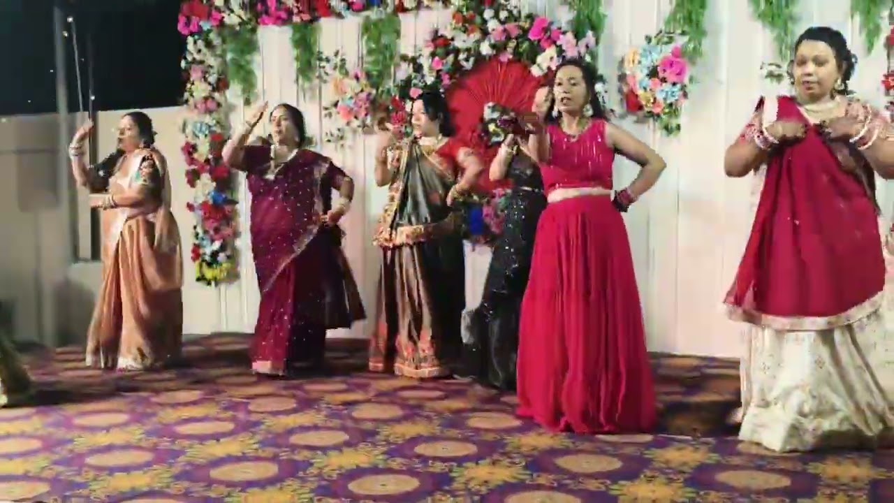 #dance #lovedance #wedding #lovesong #lifeisbutadream #whowillbemylifepartnerta #sisters 