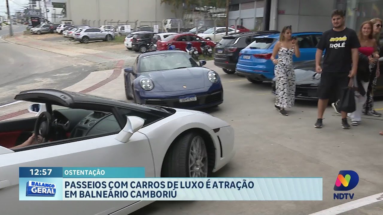 Passeios com carros de luxo chamam atenção em Balneário Camboriú