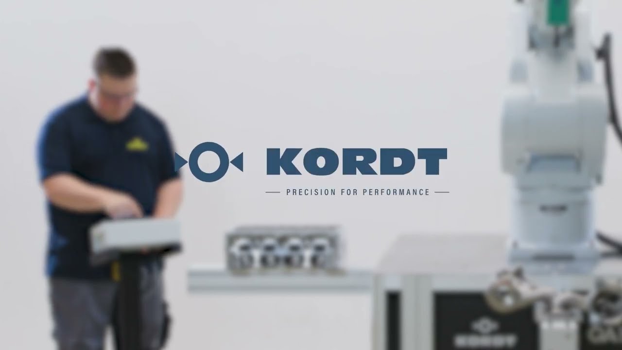 Full-automatic thread testing unit TRANSICORD 10500 on robot with exchange station for gauges